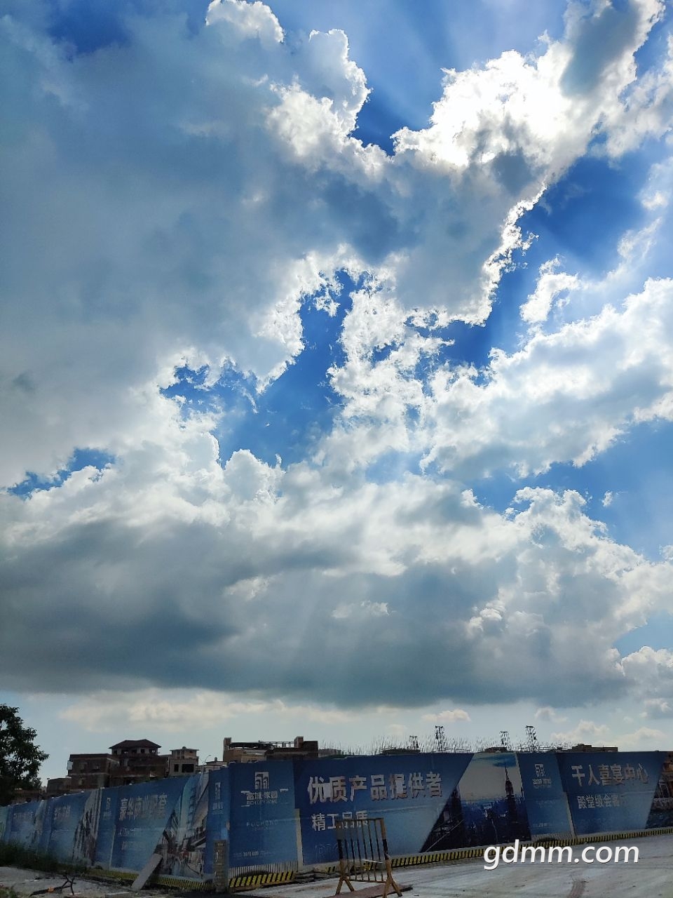20221026123842front2_0_3245728_FgV7m2Qpfn-Re-Bf-z901yQYHxoL.jpg