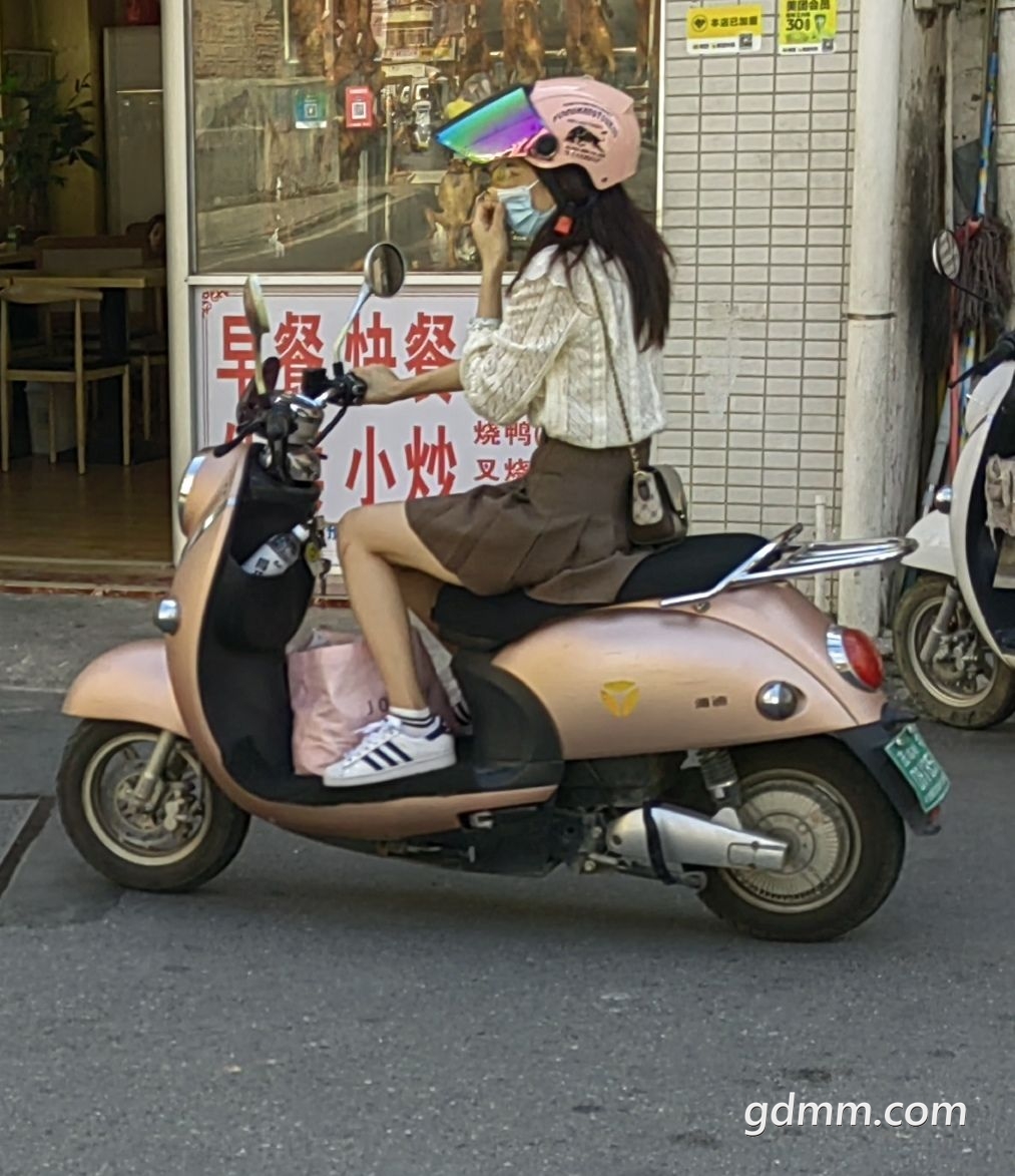 20221120164434front2_0_3377019_FqyuE-D8TMGwQM1uJzoKsofz2d2_.jpg