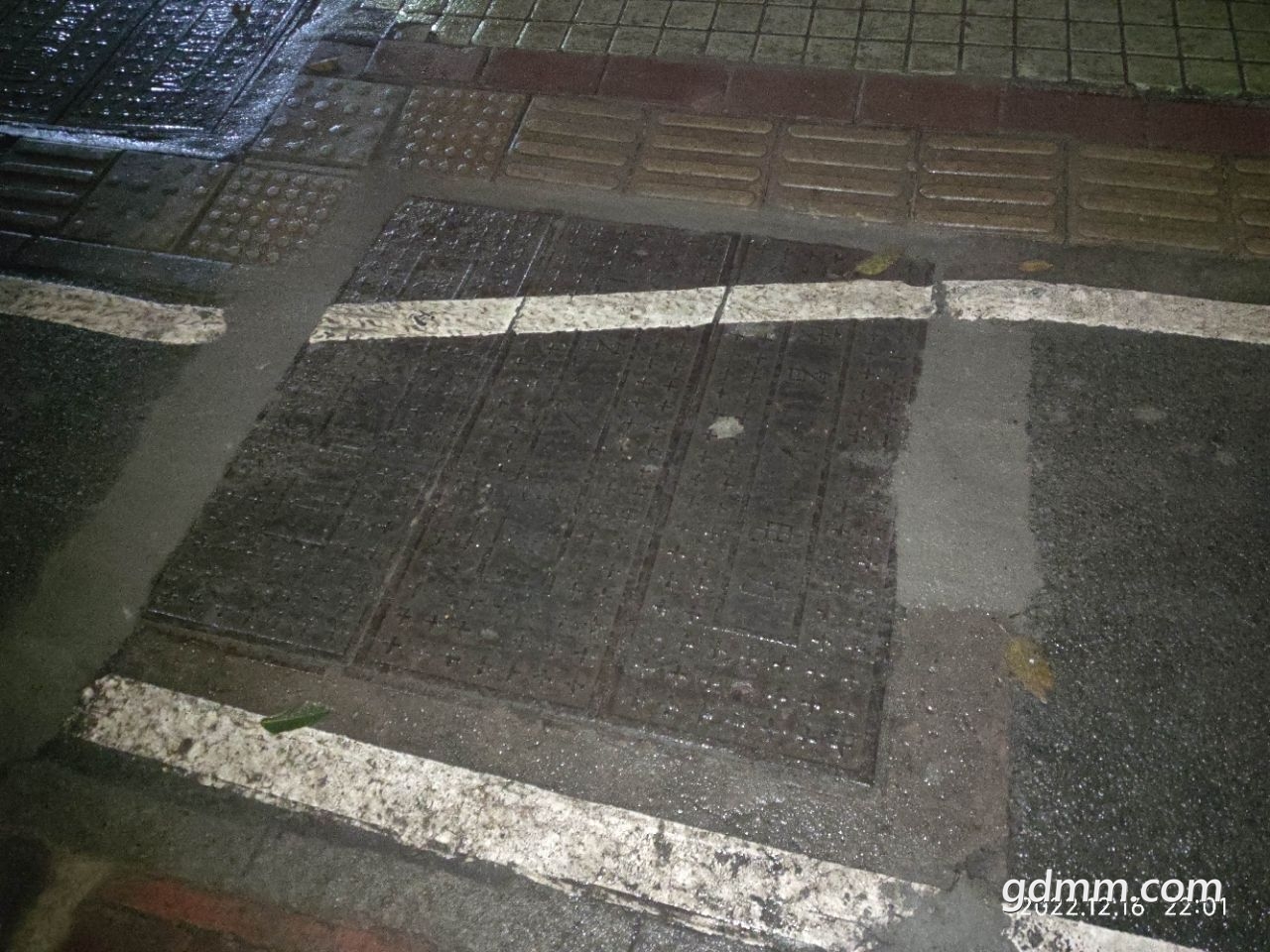 20221217113540front2_0_3265178_FlHStds9g15-n5LqYWrTAiJ0Z4nm.jpg