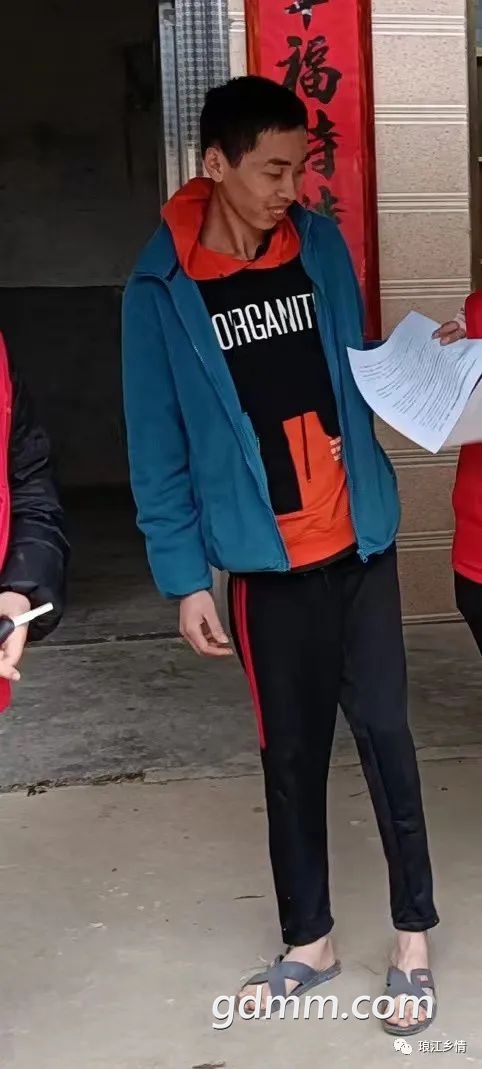 161958lqj00j9qskr9t8qr.jpeg
