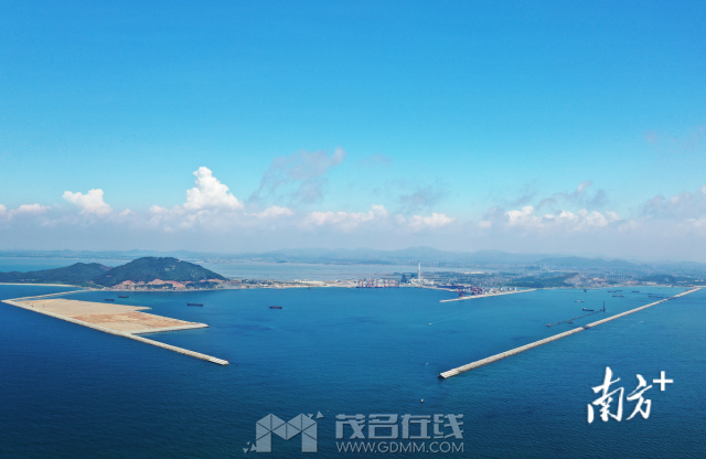 411976ef895e4275b6f3420798a9359b_watermark.png