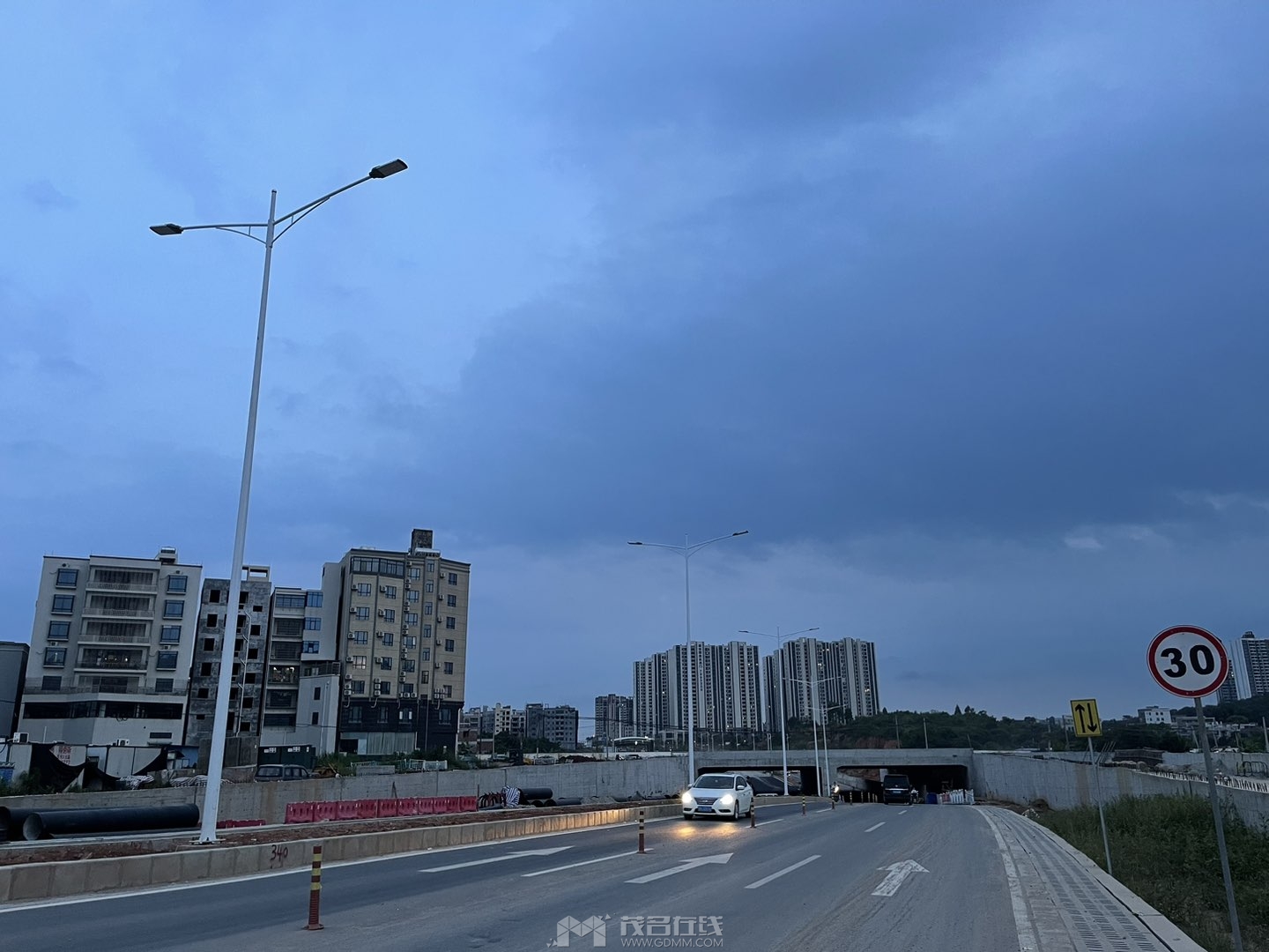 20230629223457front1_0_3275880_Fk_Ar1sPt3ccwh2L0T8x0jtALeQc.jpg