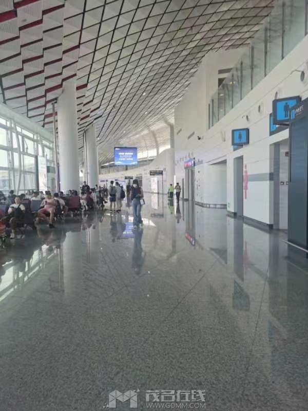 20230727232022front1_0_3279695_Fh_6qQdUAj7pIT3Oy4ZtAG_5R0_r.jpg