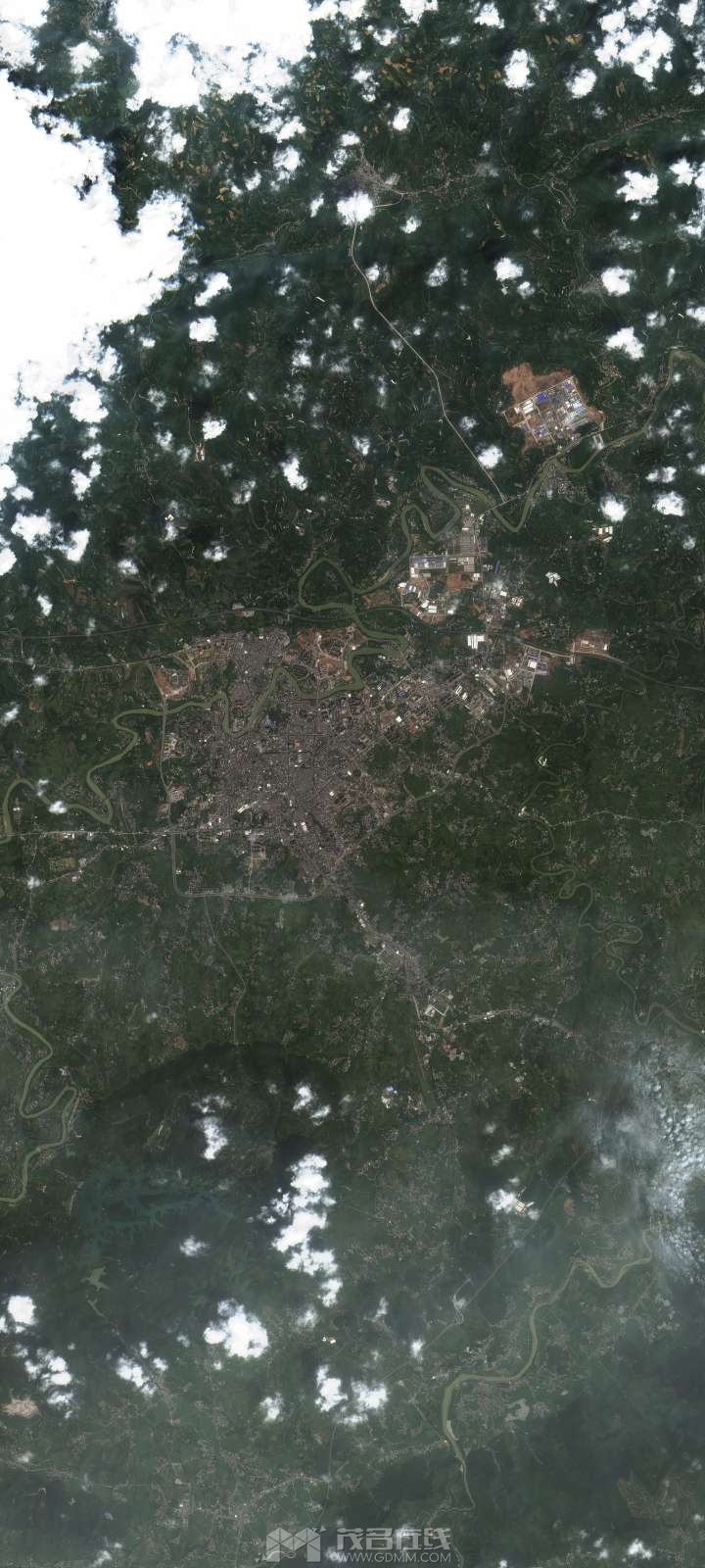 20231006221256front2_0_3343895_Fq0IRcHX-Wb4yYErJpFPR5AkBGIA.jpg