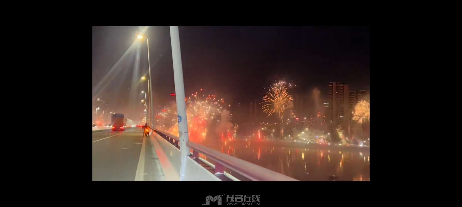 20240101231057front2_0_3340039_Frm4Db_jy_3cx1s_CY1qZdAxANUX.jpg
