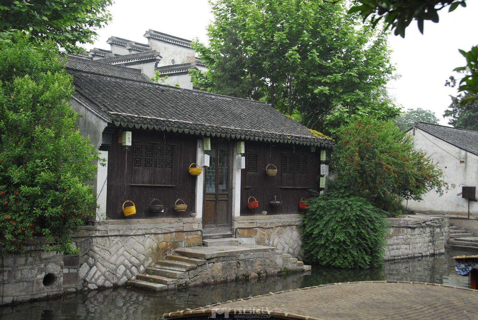 185.jpg