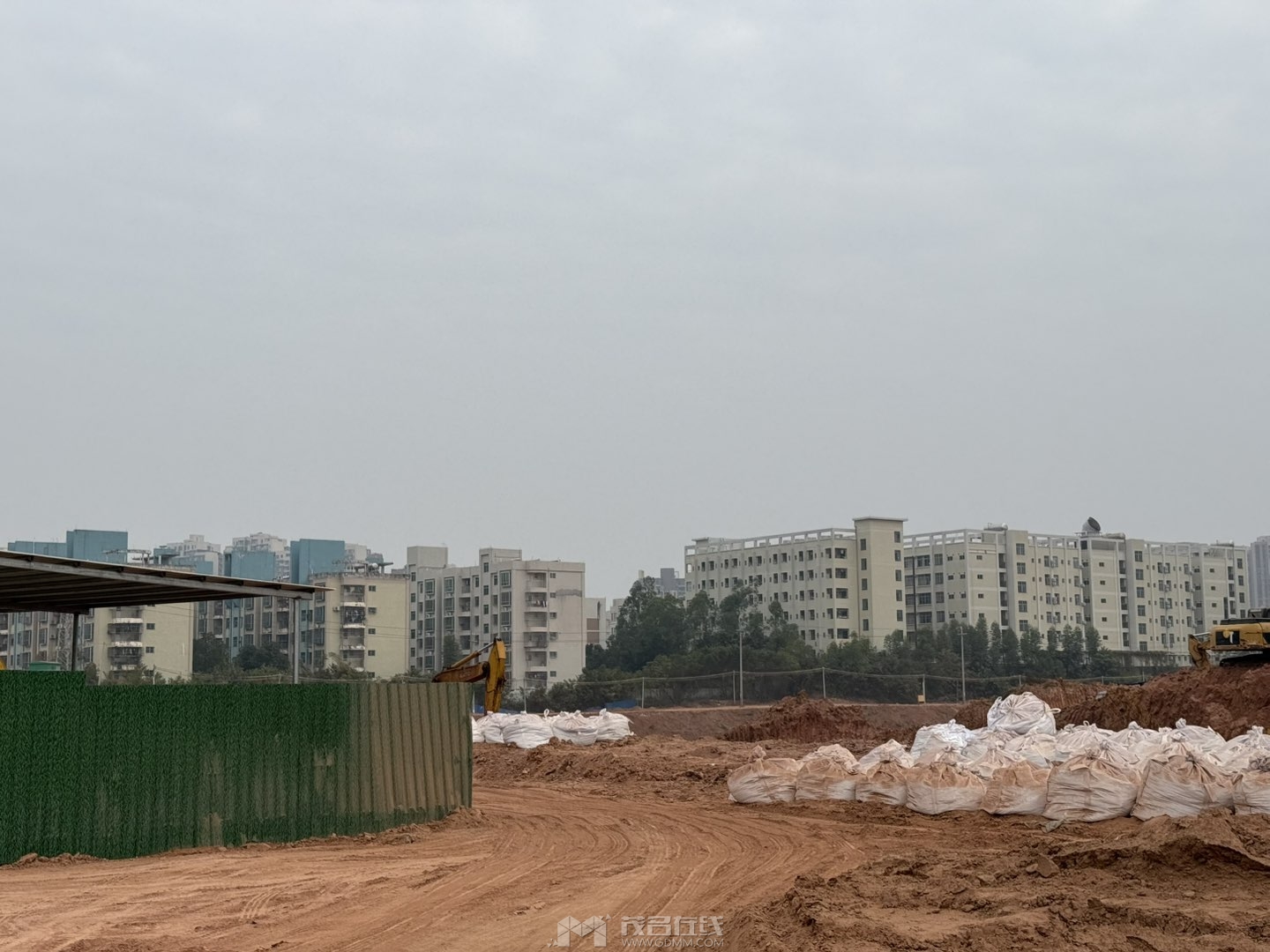 20250113194306front1_0_3275880_Fkr_6LXxE8-HvKIJiBOWvl_AOCHu.jpg