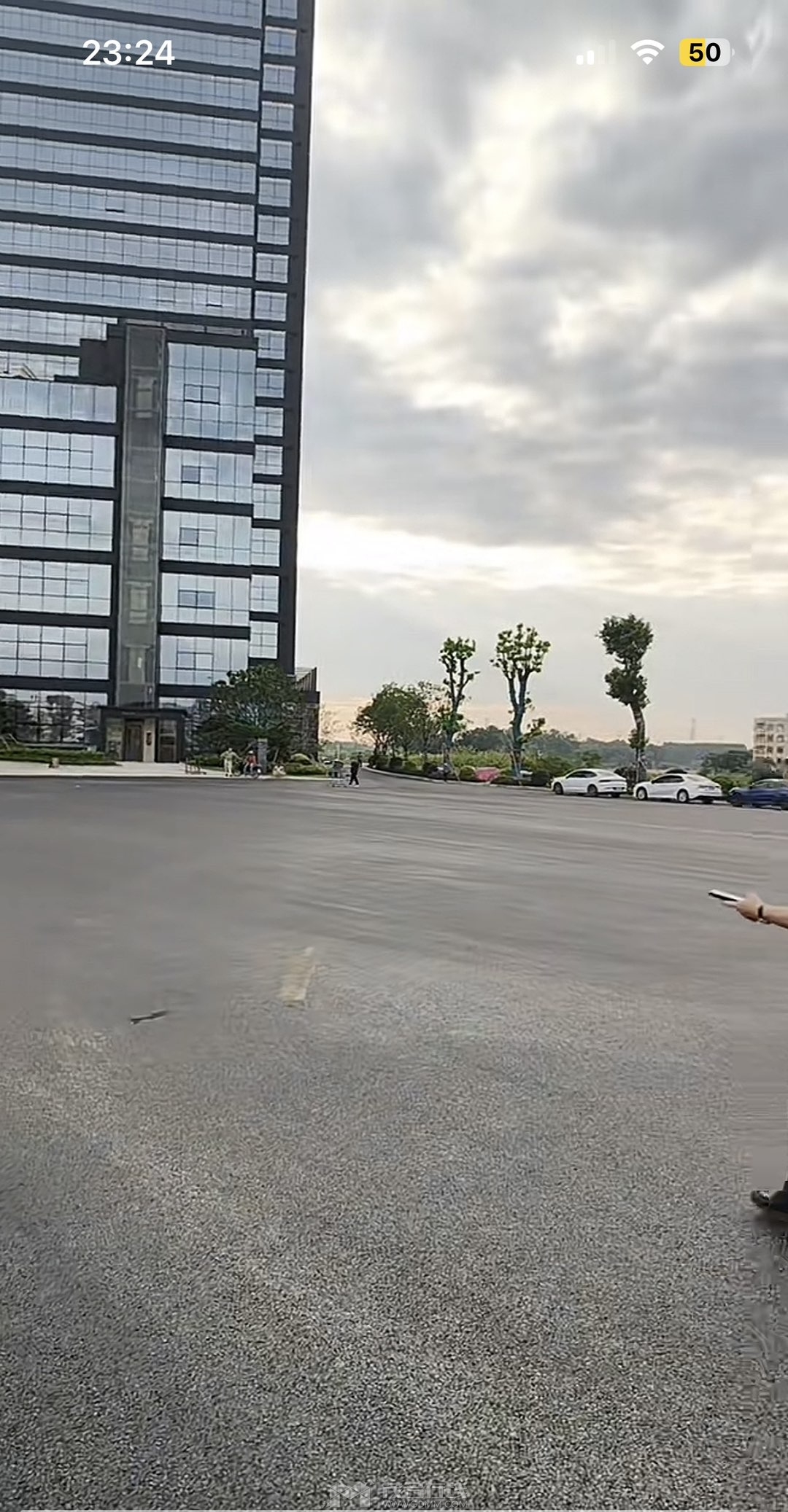 20250923232554front1_0_3381721_Fu-7s1LBoAhW-J_oHsQ8IGbnTyiE.jpg