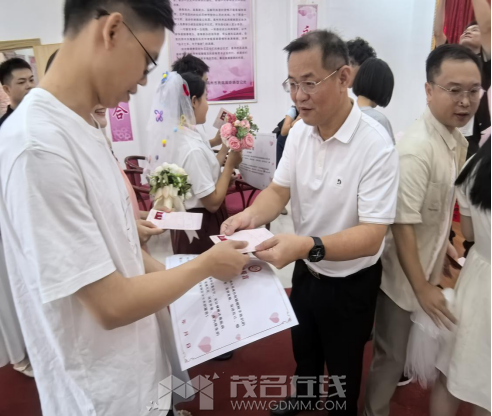 壨10.6ԲӳԵ ï·ů1815.png