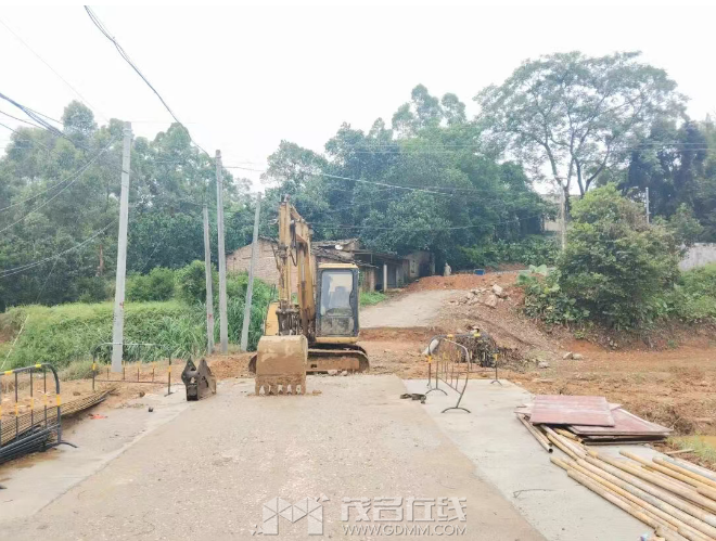 �ƽ������