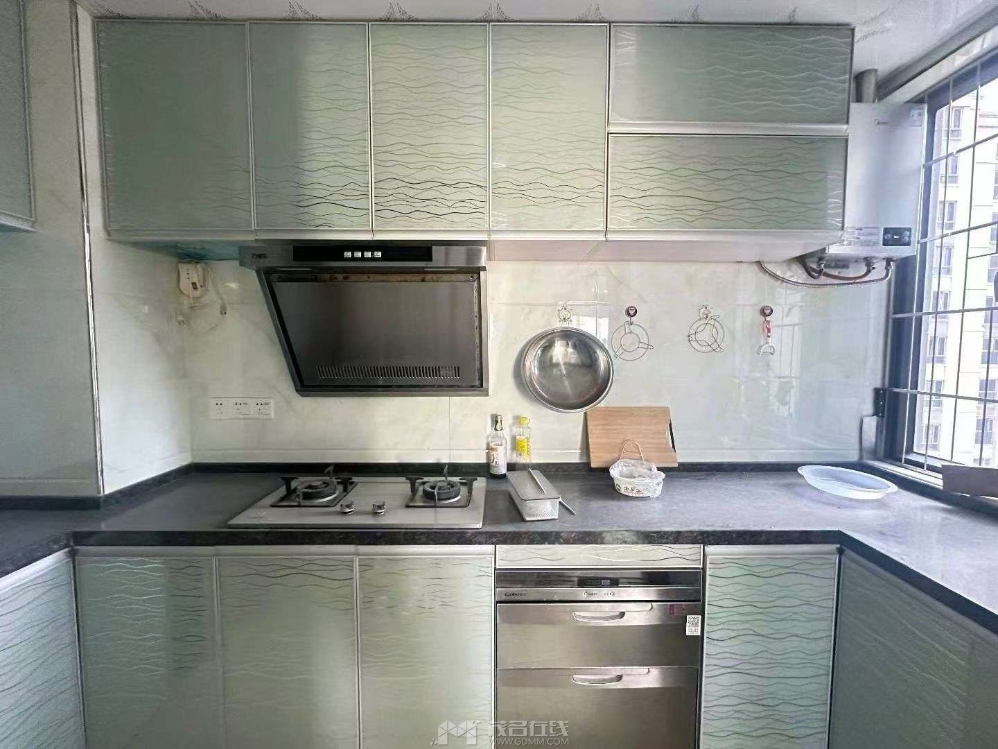 20260811224852front2_0_3271695_Fr8LlFmdO5jFMpSv1SVHhhfBoXRE.jpg