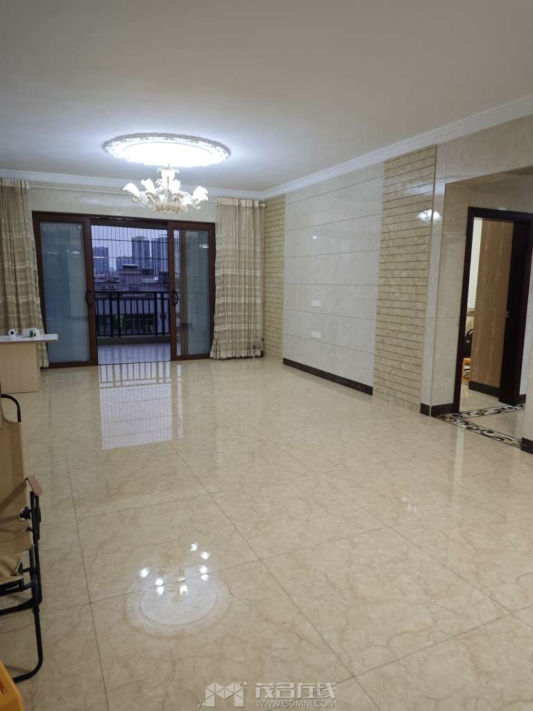 20260908111430front2_0_3391166_Fiv0Km5qOiDqAD6cyegCm9e8d77P.jpg
