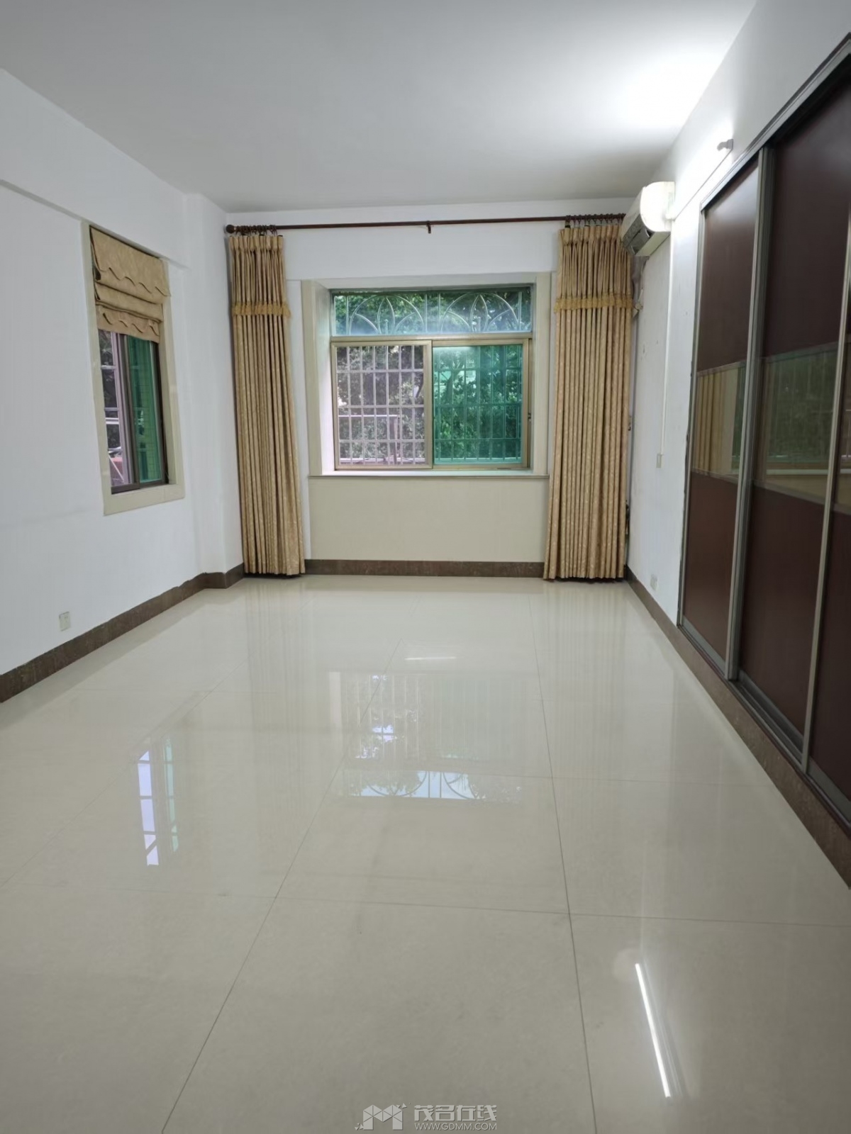 1a7607e093a6d8b7e9e80b49eac7bc54.jpg