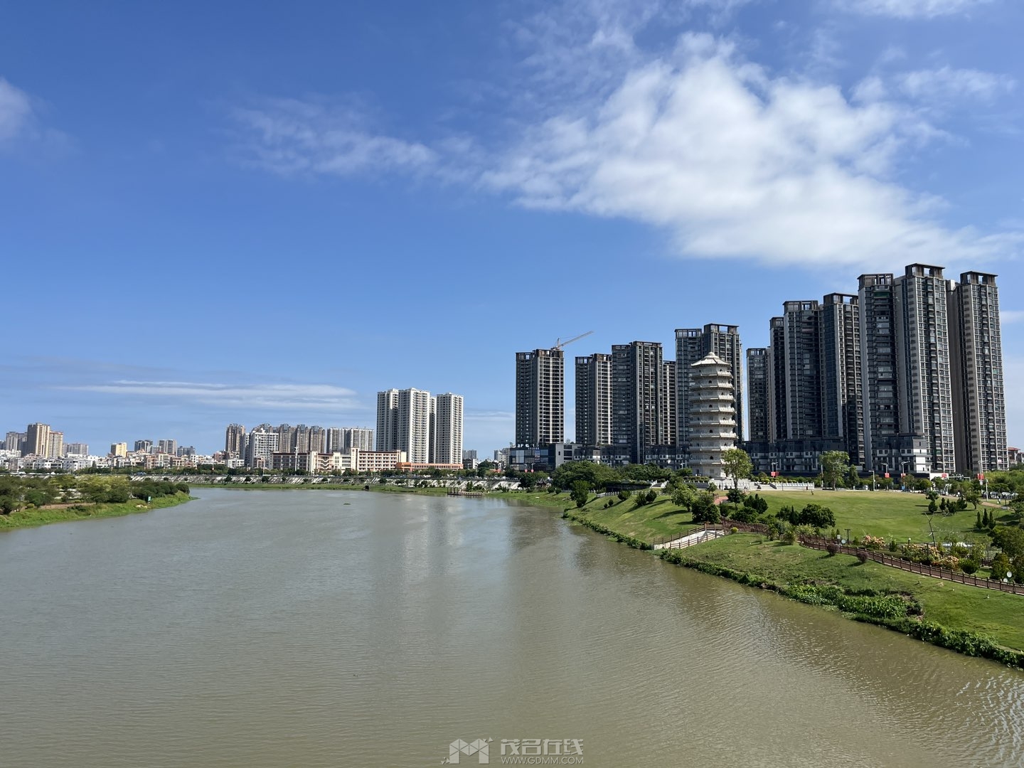 20261031113522front1_0_3381721_Fkoq_xqu7stRSpXtXQg0HHXAecCI.jpg